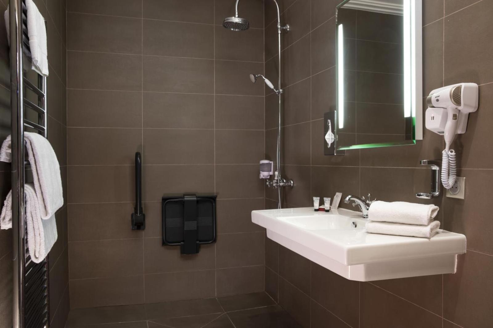 Luxury Arc Of Triumph Apartment Париж Екстериор снимка